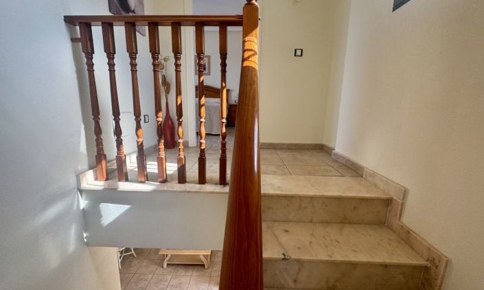 Image No.19-3 Bed Villa for sale