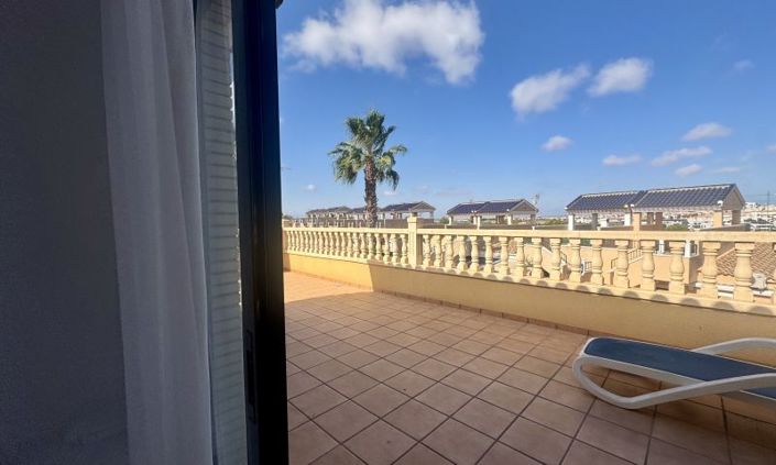 Image No.24-3 Bed Villa for sale