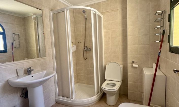 Image No.25-3 Bed Villa for sale