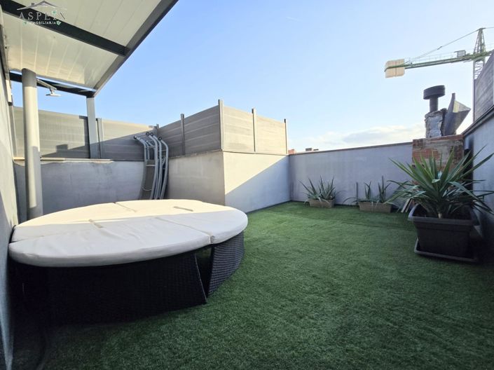 Image No.16-3 Bed Townhouse for sale