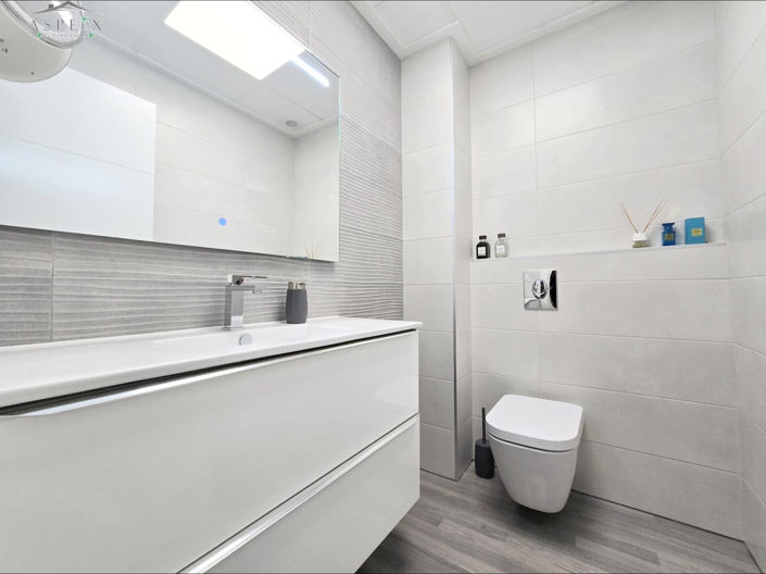 Image No.9-3 Bed Townhouse for sale