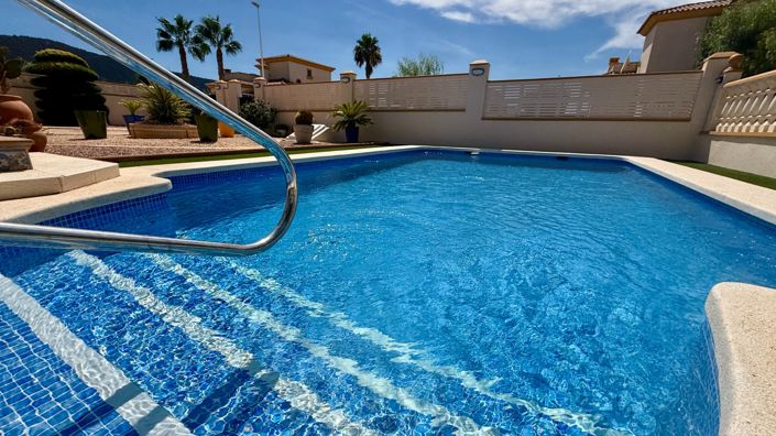 Image No.10-3 Bed Villa for sale