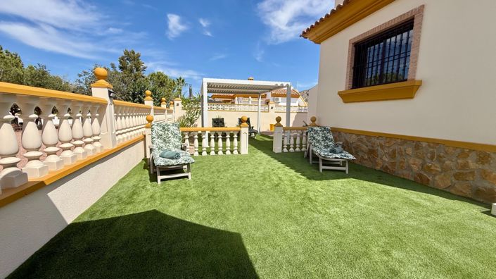 Image No.11-3 Bed Villa for sale