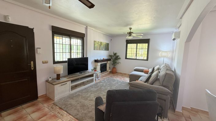 Image No.25-3 Bed Villa for sale