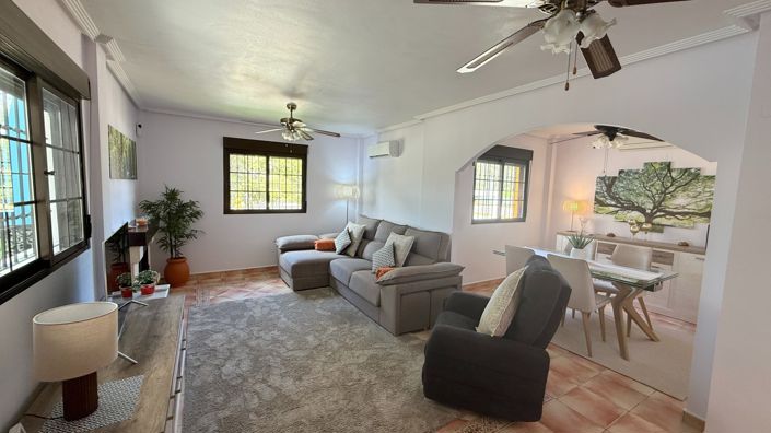 Image No.27-3 Bed Villa for sale