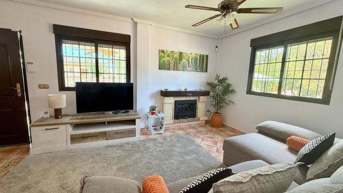 Image No.28-3 Bed Villa for sale