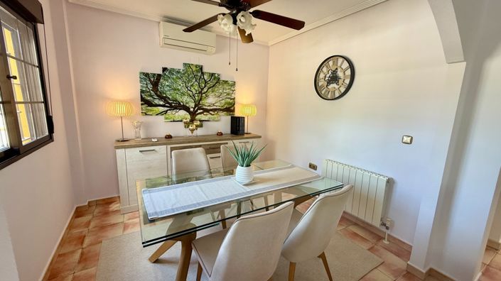 Image No.30-3 Bed Villa for sale