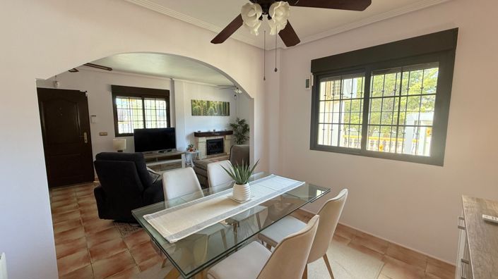 Image No.33-3 Bed Villa for sale