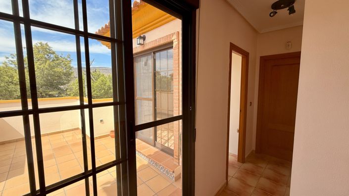 Image No.43-3 Bed Villa for sale