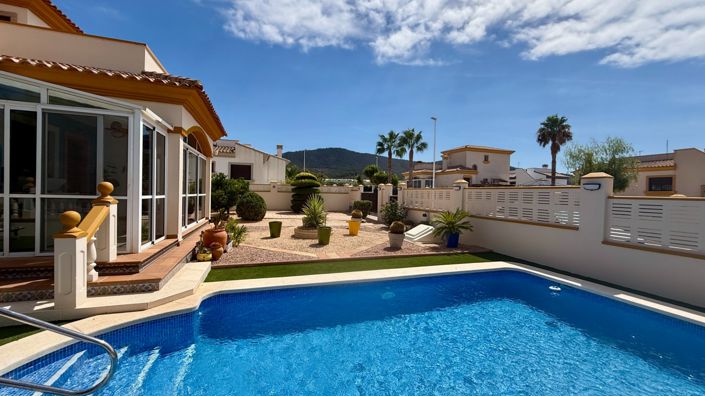 Image No.8-3 Bed Villa for sale