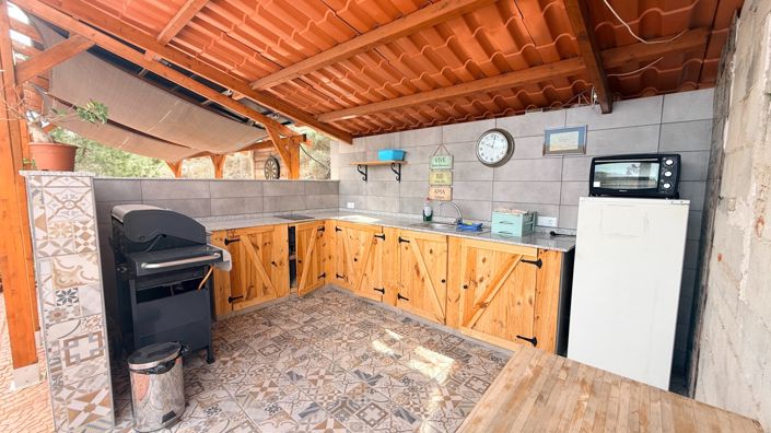 Image No.28-4 Bed Country House for sale