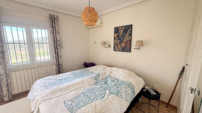 Image No.43-4 Bed Country House for sale