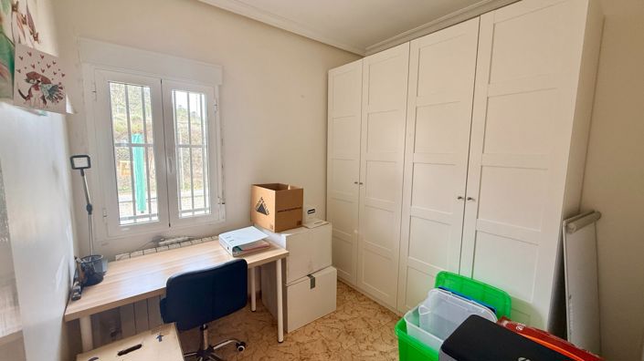 Image No.49-4 Bed Country House for sale