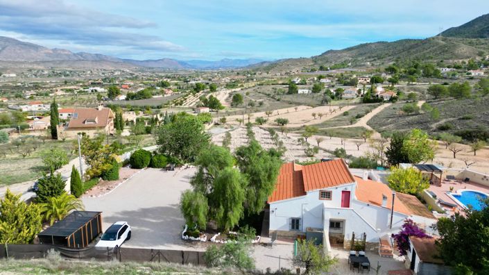 Image No.8-4 Bed Country House for sale