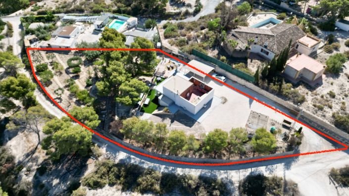 Image No.3-4 Bed Country House for sale