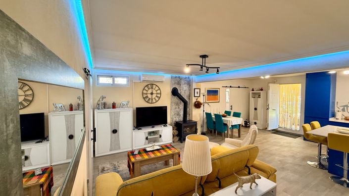 Image No.30-4 Bed Country House for sale