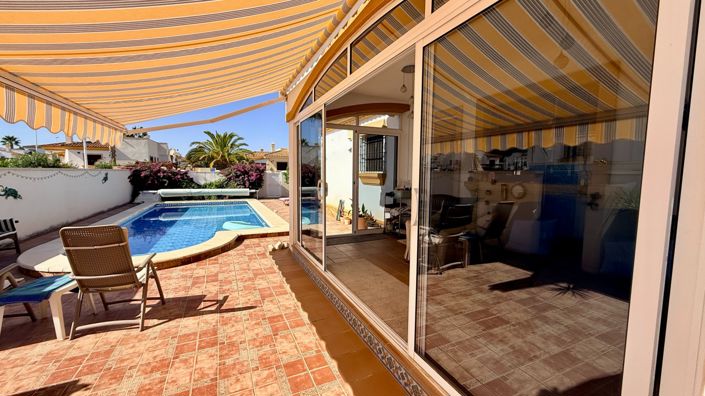 Image No.10-3 Bed Villa for sale