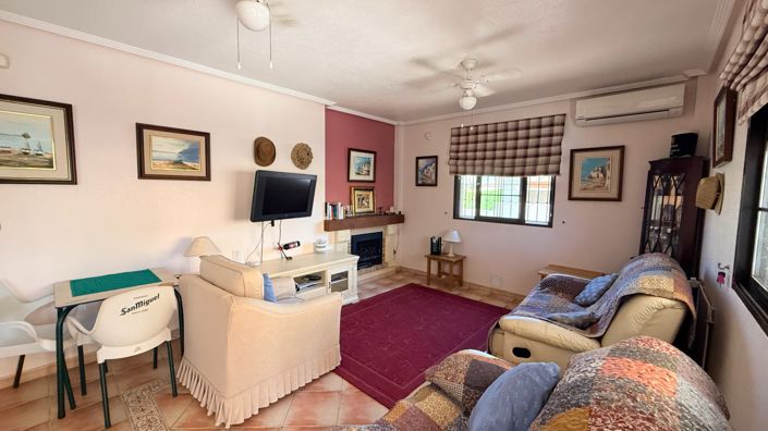 Image No.25-3 Bed Villa for sale