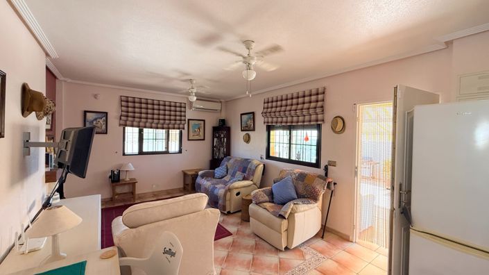 Image No.26-3 Bed Villa for sale