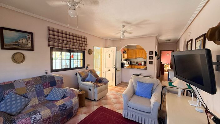 Image No.28-3 Bed Villa for sale