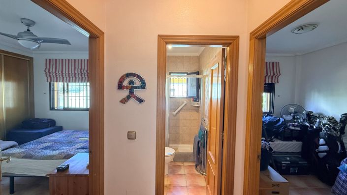 Image No.36-3 Bed Villa for sale