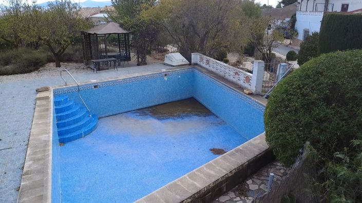 Image No.4-Maison de campagne de 4 chambres à vendre à Pinoso