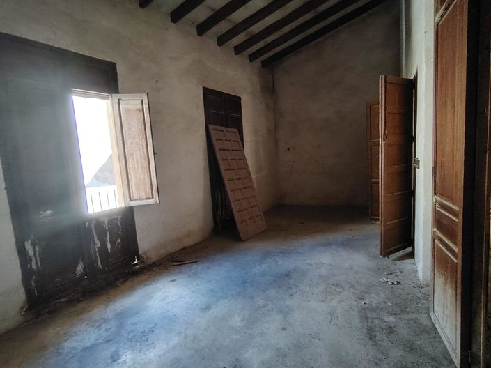 Image No.2-Maison de ville de 3 chambres à vendre à Aspe