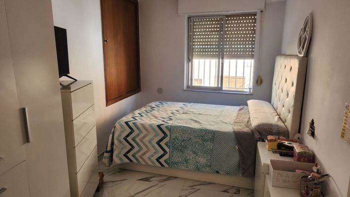 Image No.10-3 Bed Townhouse for sale