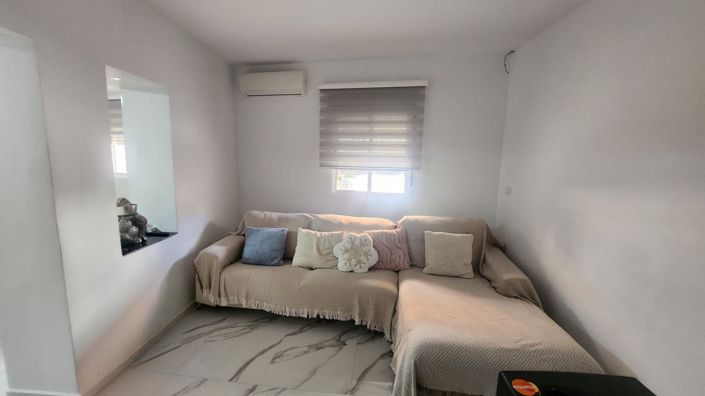 Image No.3-3 Bed Townhouse for sale