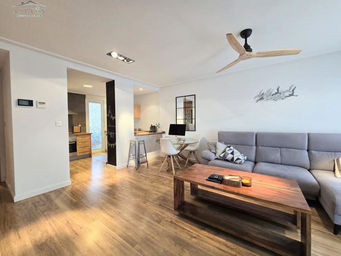 Image No.2-2 Bed Flat for sale