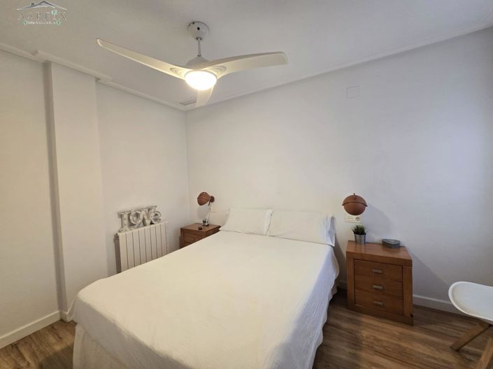 Image No.6-2 Bed Flat for sale