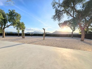 3 Bed Country House for sale