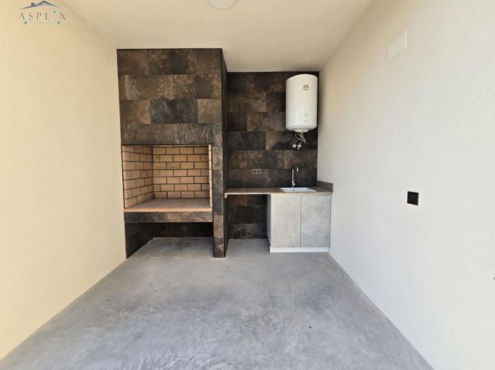 Image No.3-3 Bed Country House for sale