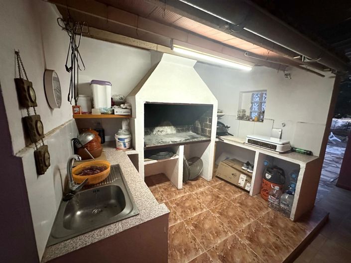 Image No.3-2 Bed Country House for sale