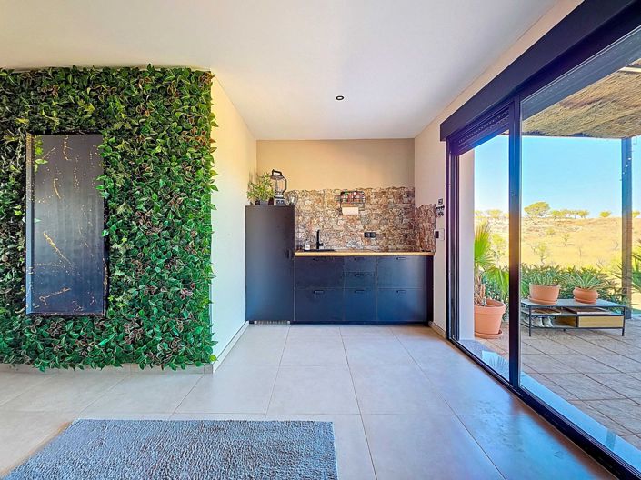 Image No.40-4 Bed Country House for sale