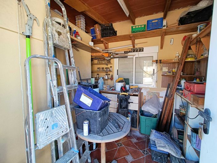 Image No.21-4 Bed Country House for sale