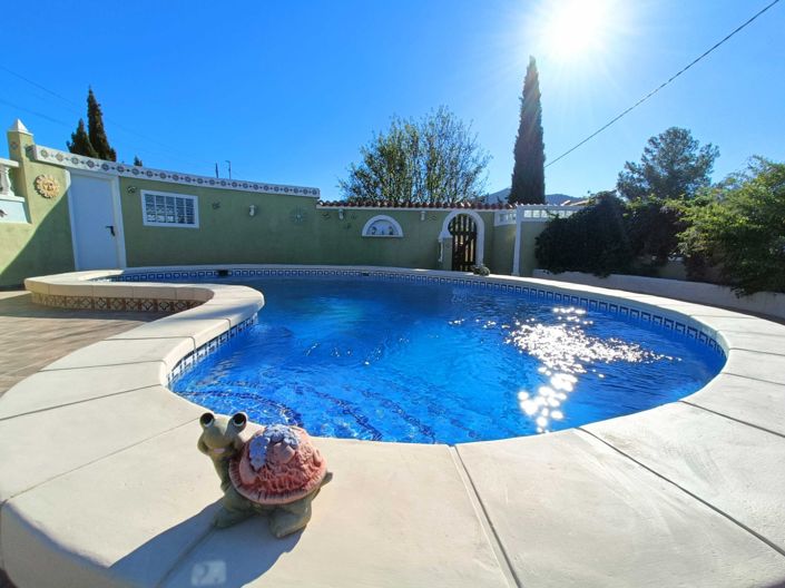 Image No.5-4 Bed Country House for sale