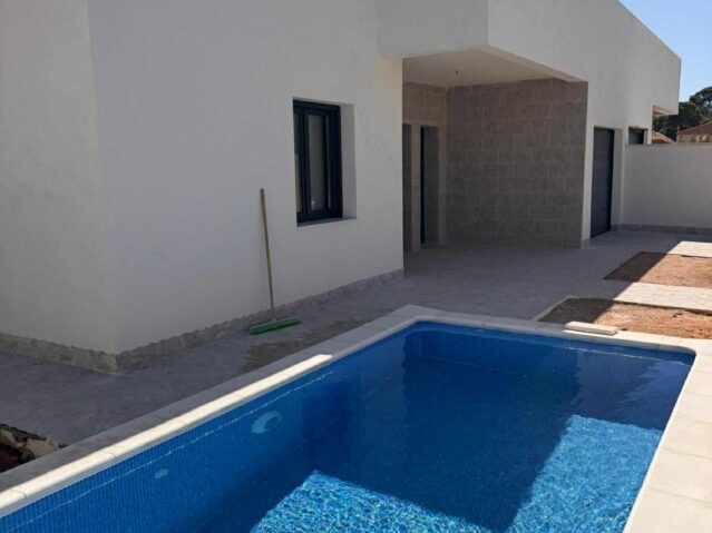 Image No.3-3 Bed Villa for sale