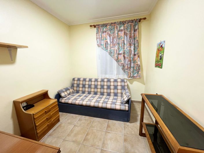 Image No.19-4 Bed Country House for sale