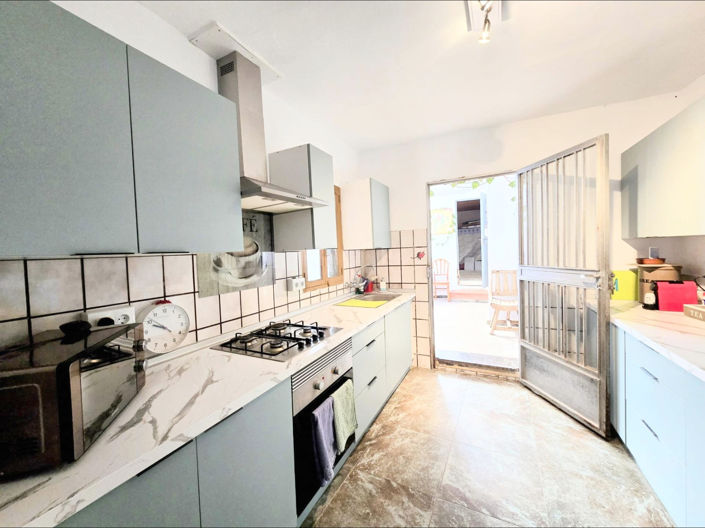 Image No.3-4 Bed Townhouse for sale