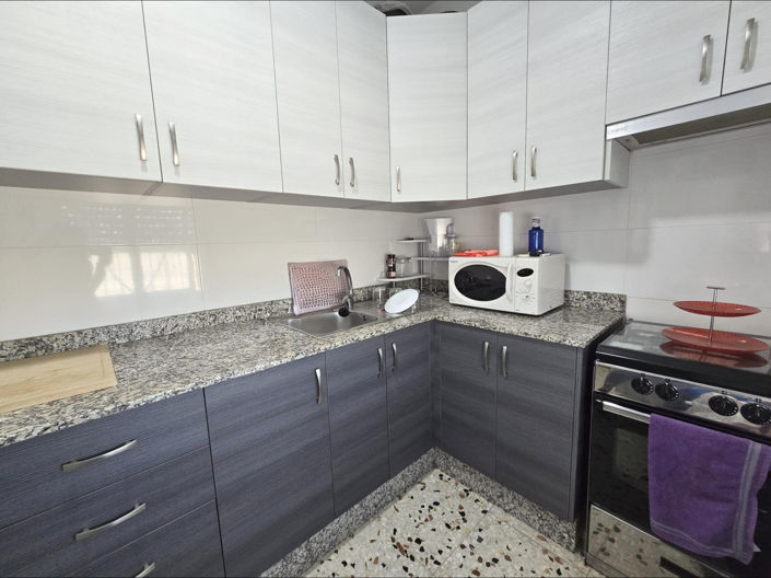 Image No.5-3 Bed Country House for sale