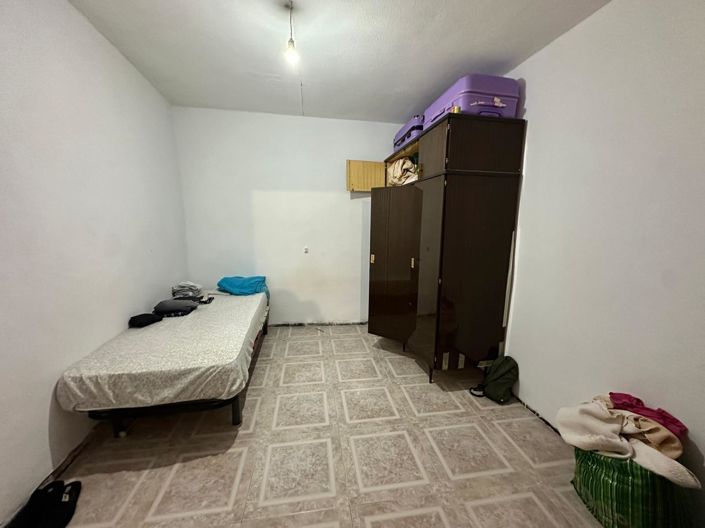 Image No.4-4 Bed Townhouse for sale