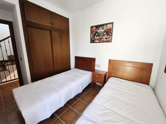 Image No.9-3 Bed Duplex for sale