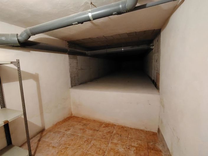 Image No.16-2 Bed Flat for sale