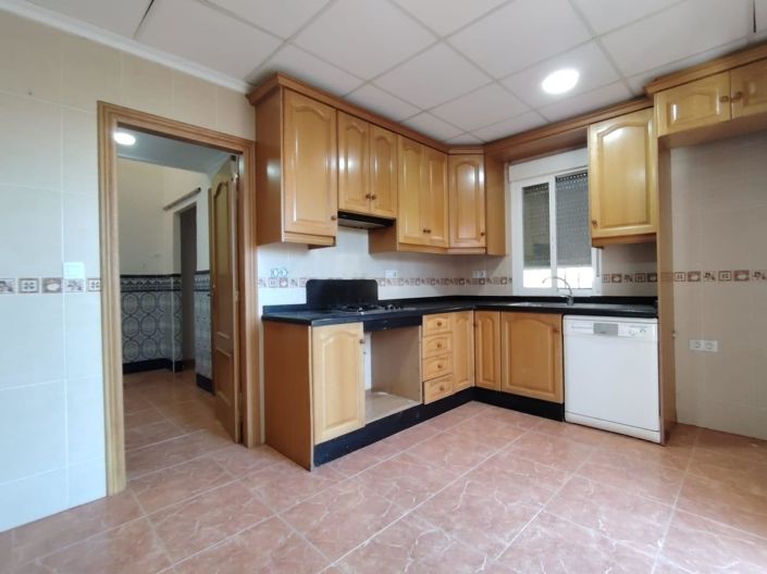 Image No.4-3 Bed Country House for sale