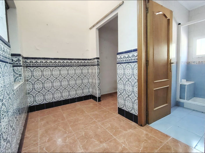 Image No.5-3 Bed Country House for sale