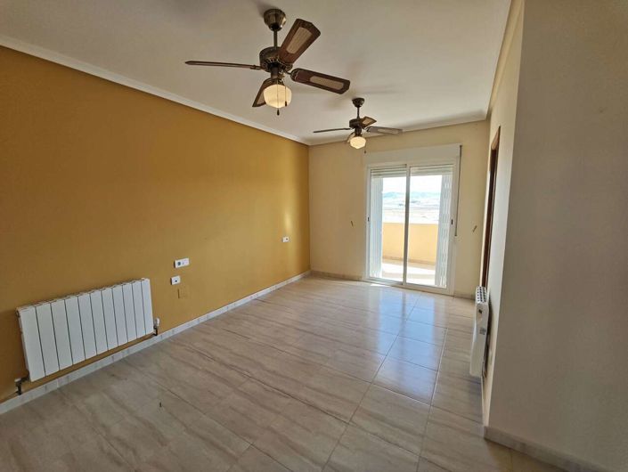 Image No.28-4 Bed Country House for sale