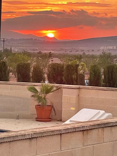 Image No.50-3 Bed Country House for sale