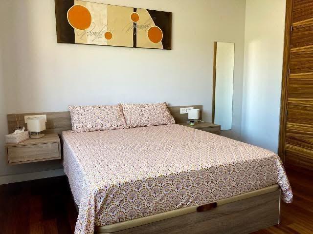 Image No.19-5 Bed Country House for sale