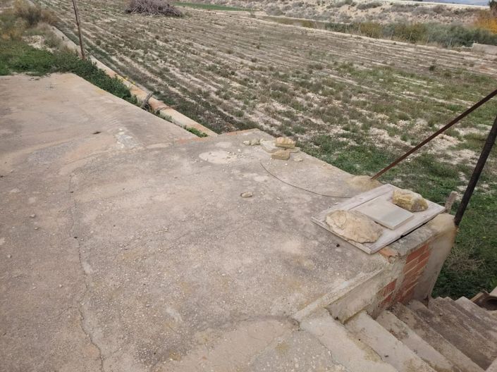 Image No.4-2 Bed Country House for sale